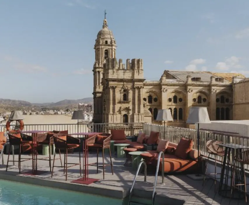 Hotel Molina Lario